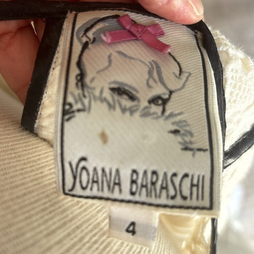 Yoana Barashi beautiful laci dress with black trim - Picture 5 of 5